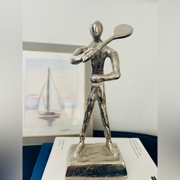 🛑SOLD🛑 Unique Minimalist Tennis Player Figurine 10.5 inches Tall - Picture 3 of 8